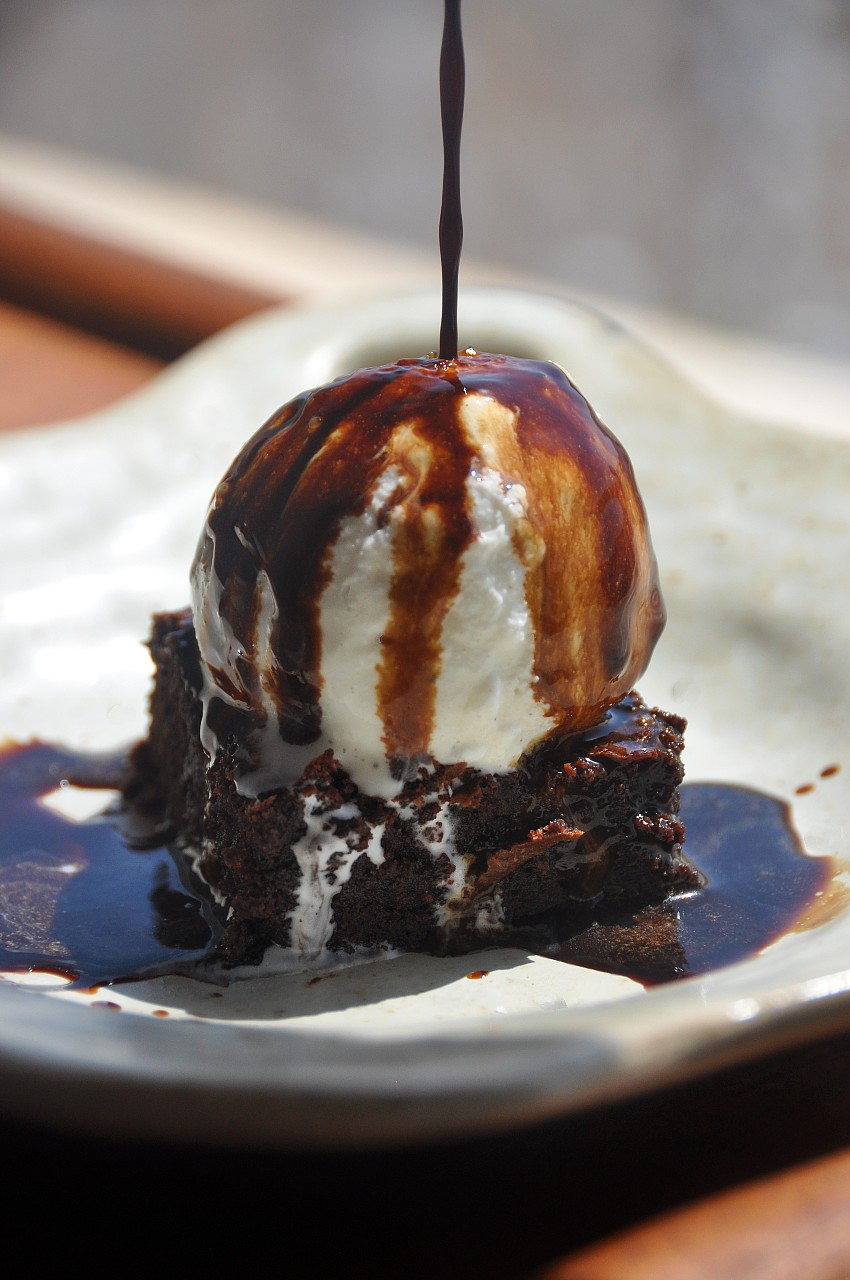 Affogato Brownie Sundae